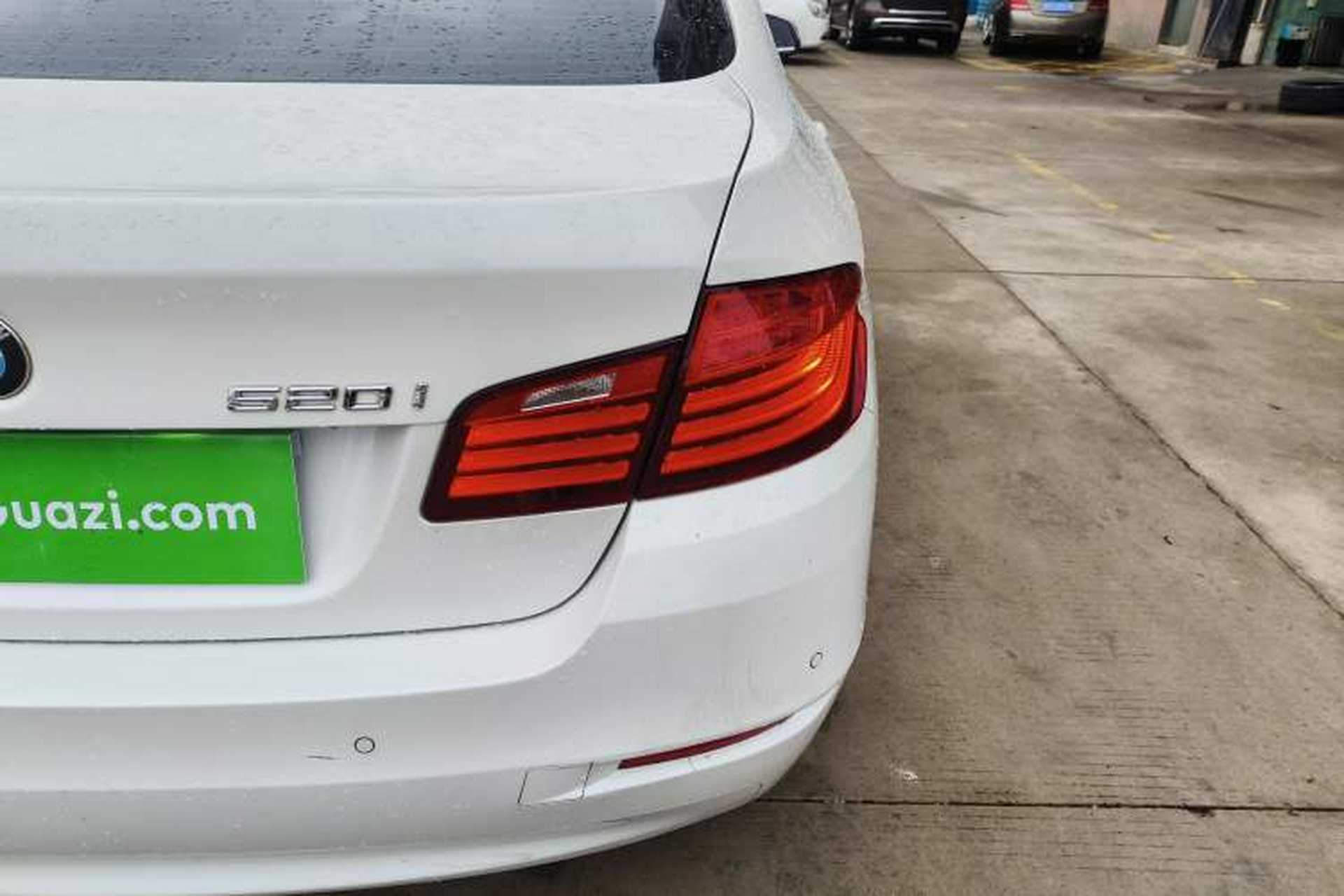 Used BMW 5 Series 2014 520i Elegant Edition Exterior 6