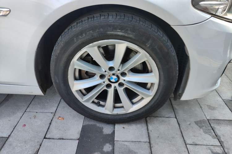 Used BMW 5 Series 2014 520Li Elegant Model Exterior 7