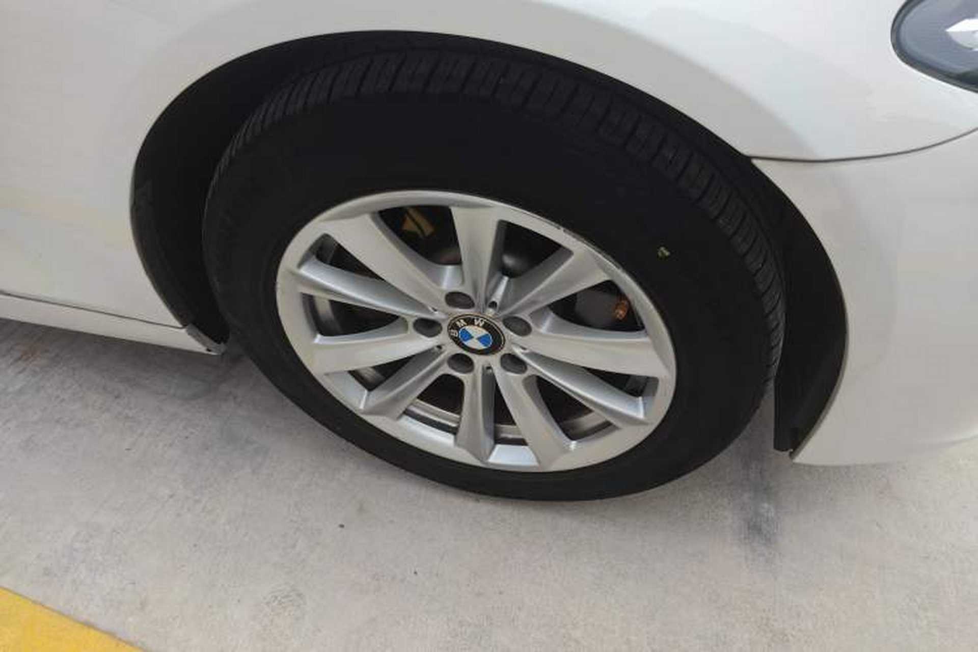 Used BMW 5 Series 2014 520i Elegant Edition Exterior 7