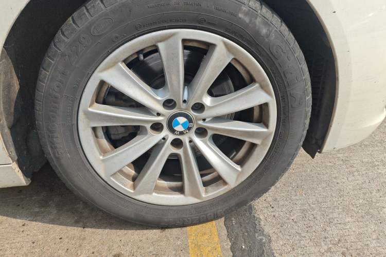 Used BMW 5 Series 2014 520Li Elegant Model Exterior 7