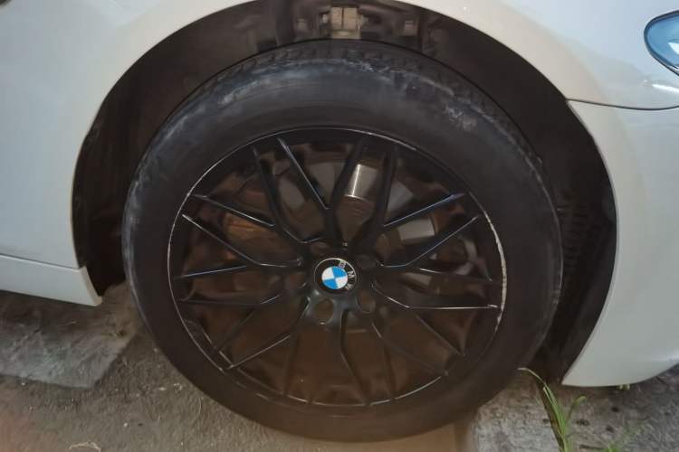 Used BMW 5 Series 2014 520Li Elegant Model Exterior 7