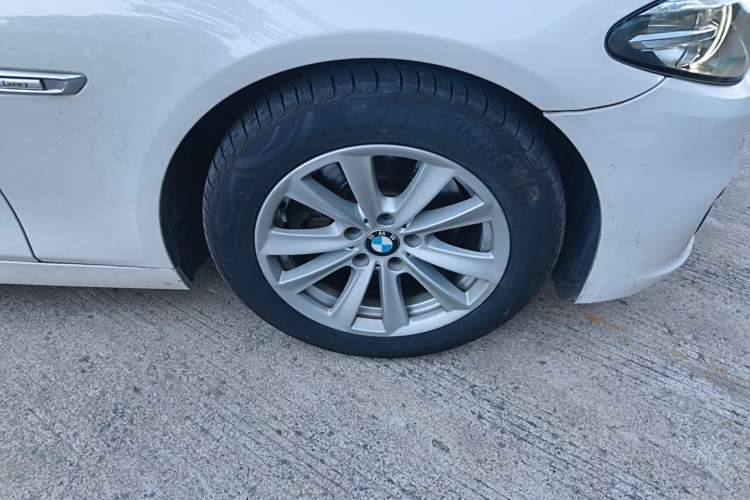 Used BMW 5 Series 2014 520Li Elegant Model Exterior 7
