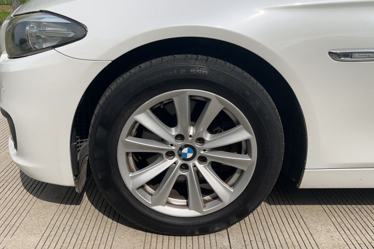 Used BMW 5 Series 2014 520Li Elegant Model Exterior 8