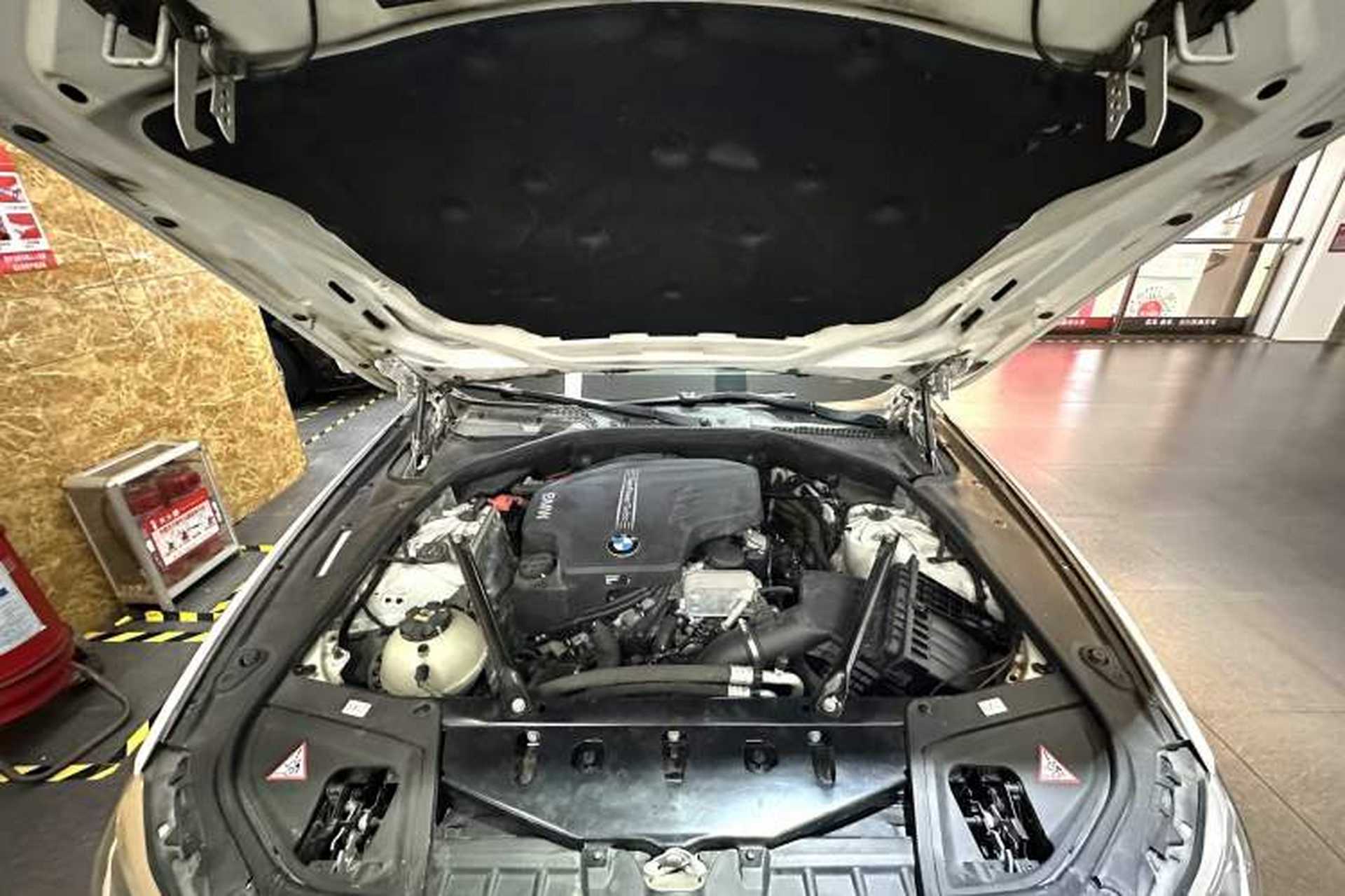 Used BMW 5 Series 2014 525Li Leading Model Exterior 8
