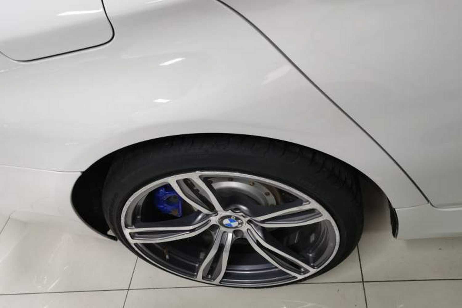 Used BMW 5 Series 2014 525Li Luxury Design Package Exterior 8