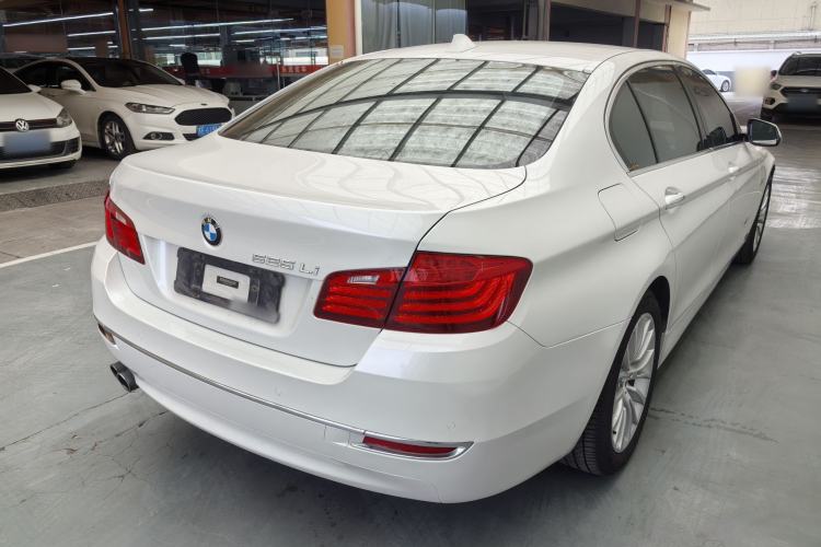 Used BMW 5 Series 2014 525Li Luxury Design Package Exterior 9