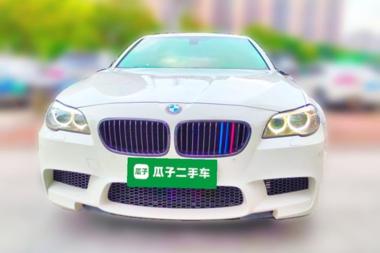 Used BMW 5 Series 2014 525Li Leading Model Front