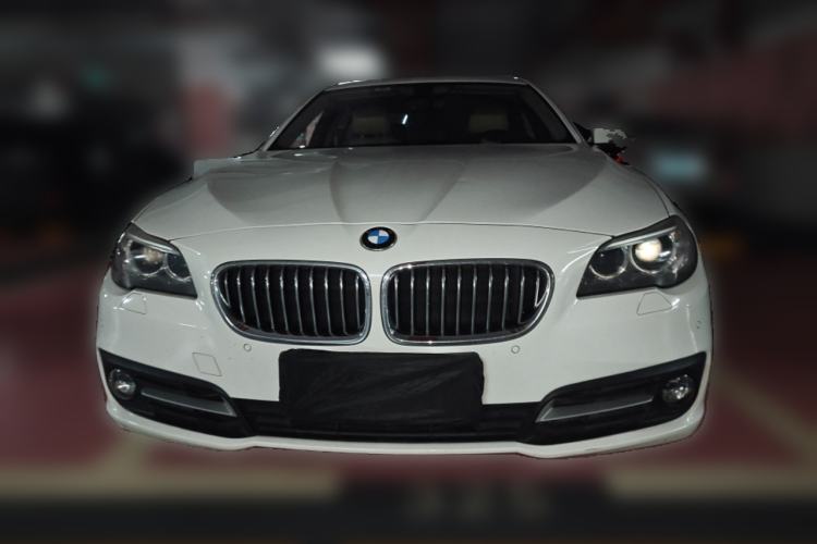 Used BMW 5 Series 2014 530Li Leading Model
