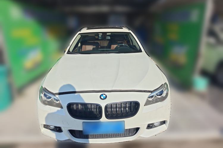 Used BMW 5 Series 2014 520i Touring Edition Front