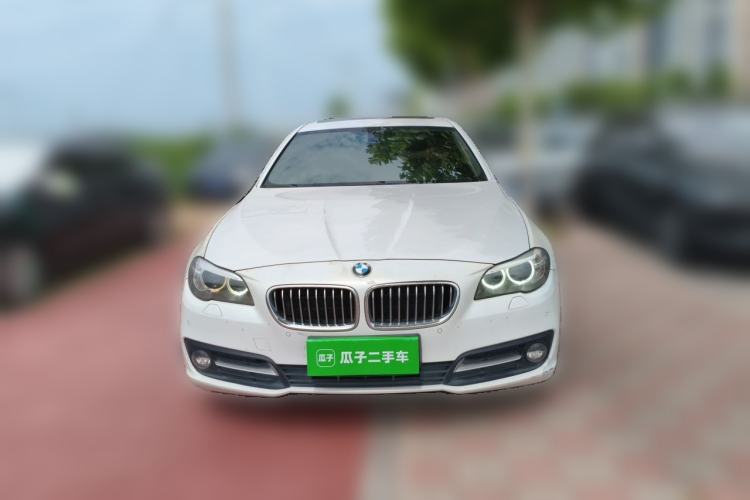 Used BMW 5 Series 2014 520i Elegant Edition Front