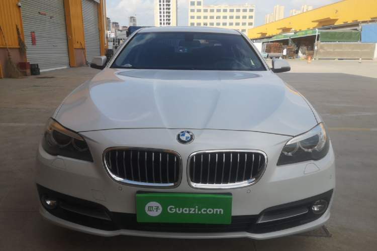 Used BMW 5 Series 2014 525Li Leading Model Front