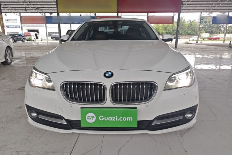 Used BMW 5 Series 2014 520i Elegant Edition Front