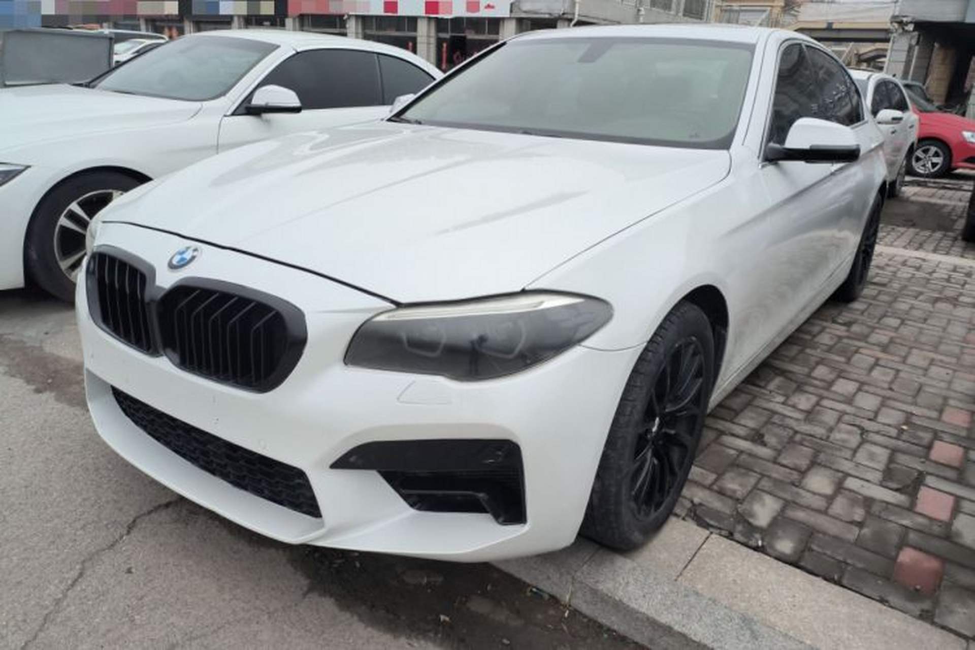 Used BMW 5 Series 2014 525Li Luxury Design Package Front Left 45 Deg