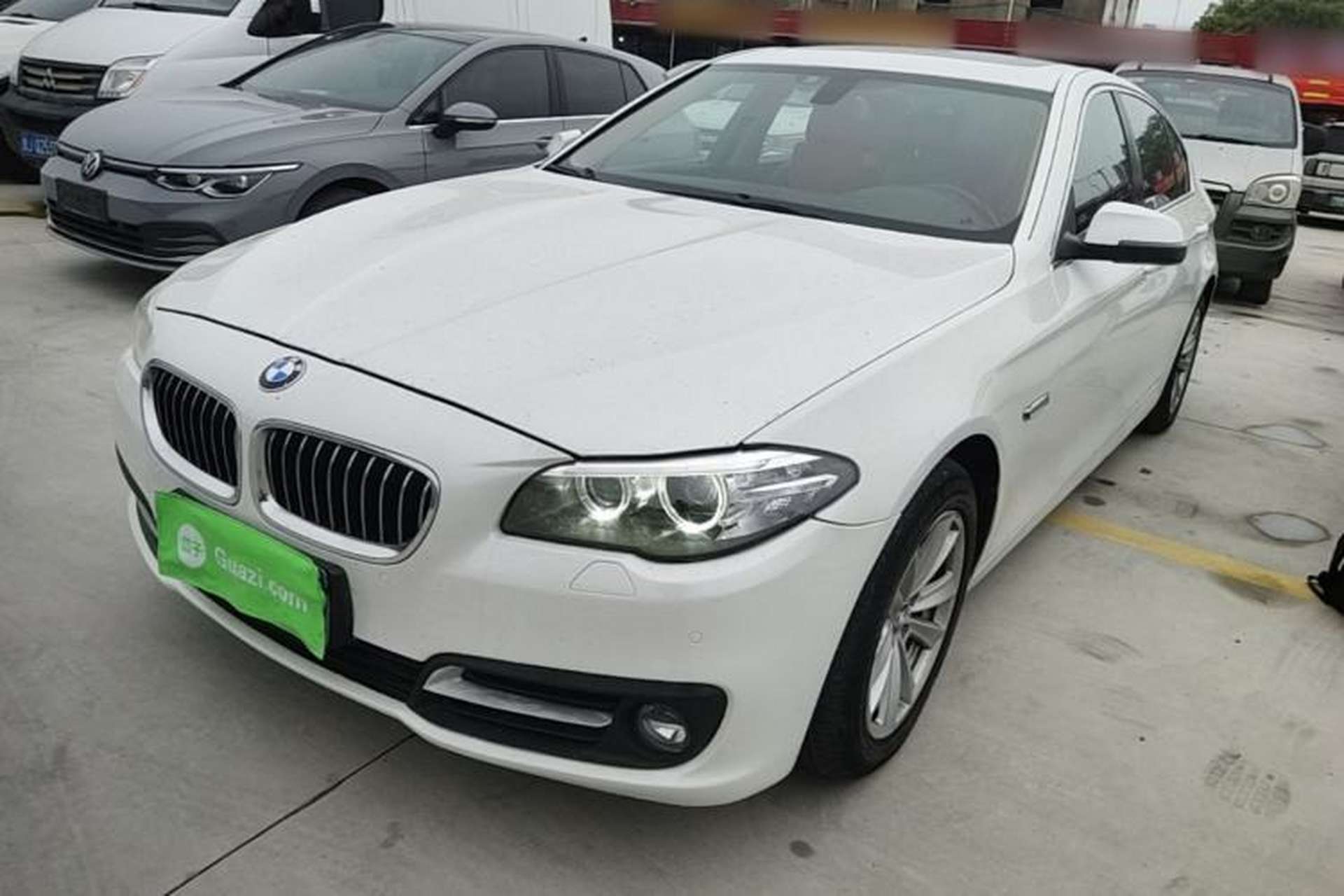 Used BMW 5 Series 2014 520Li Elegant Model Front Left 45 Deg