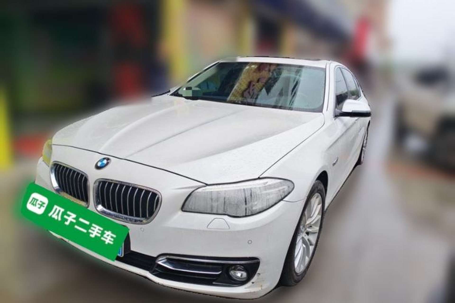 Used BMW 5 Series 2014 525Li Luxury Design Package Front Left 45 Deg
