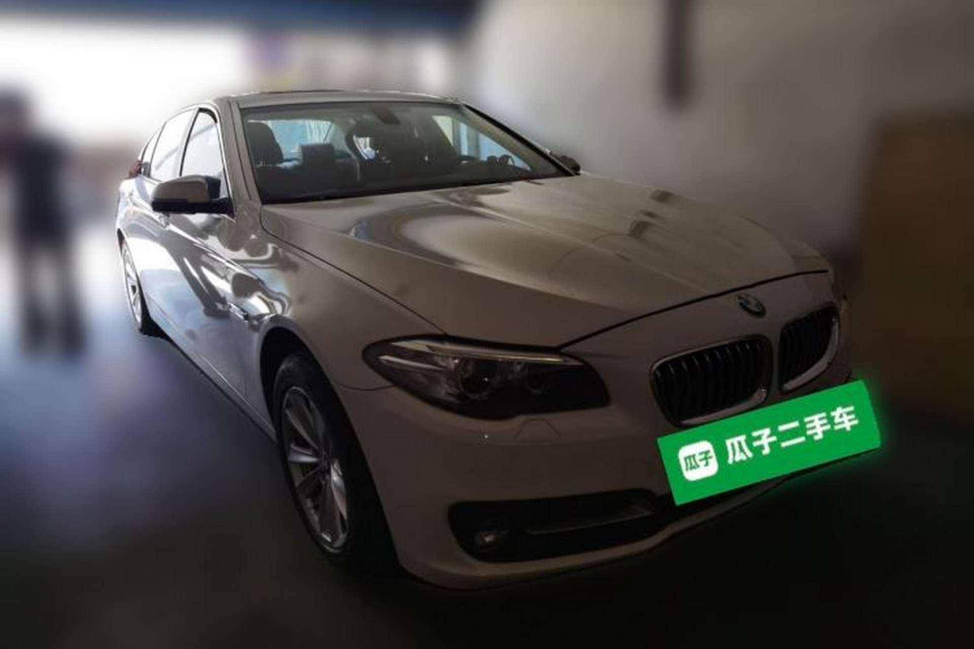Used BMW 5 Series 2014 520Li Elegant Model Front Right 45 Deg