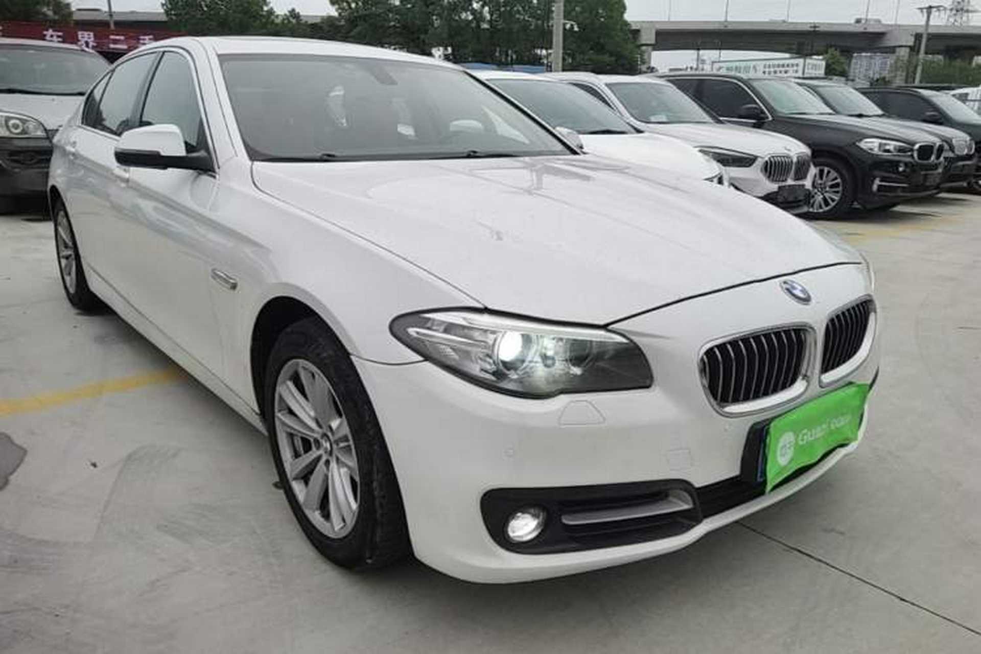 Used BMW 5 Series 2014 520Li Elegant Model Front Right 45 Deg