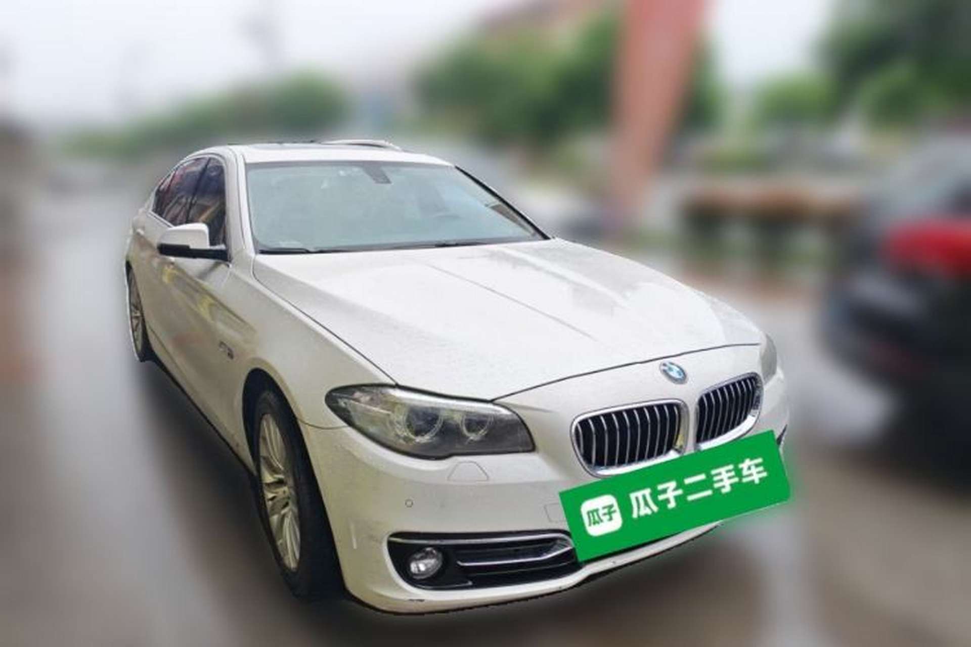Used BMW 5 Series 2014 525Li Luxury Design Package Front Right 45 Deg