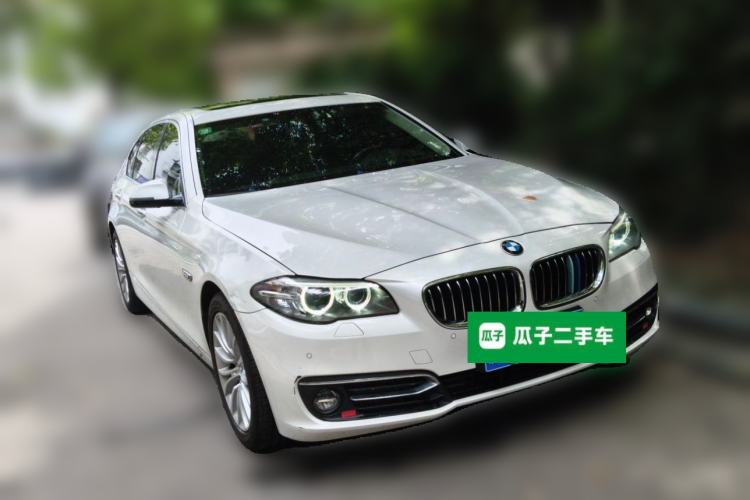 Used BMW 5 Series 2014 525Li Luxury Design Package Front Right 45 Deg