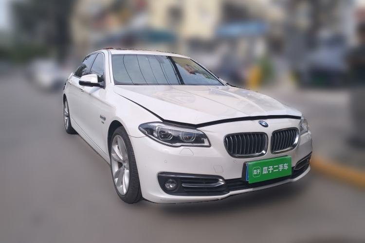 Used BMW 5 Series 2014 535Li Executive Model Style Design Package Front Right 45 Deg
