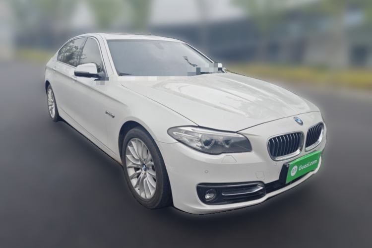 Used BMW 5 Series 2014 525Li Luxury Design Package Front Right 45 Deg