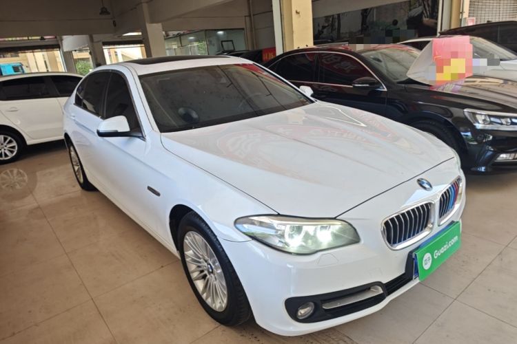 Used BMW 5 Series 2014 525Li Leading Model Front Right 45 Deg