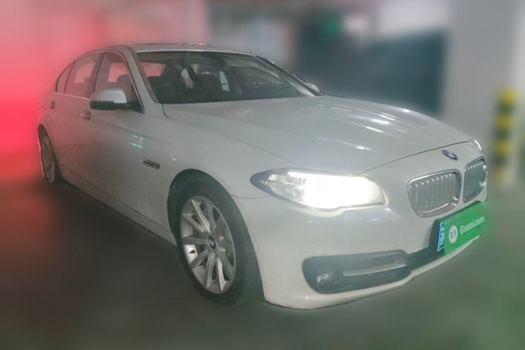 Used BMW 5 Series 2014 535Li Leading Model Front Right 45 Deg
