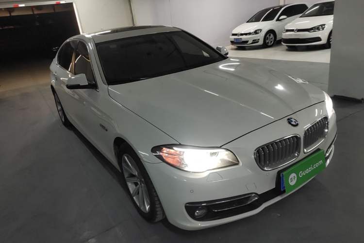 Used BMW 5 Series 2014 535Li Leading Model Front Right 45 Deg