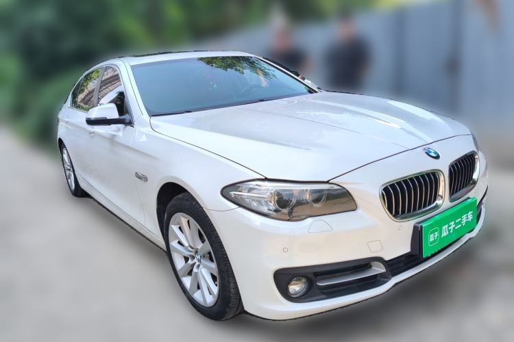 Used BMW 5 Series 2014 528Li xDrive Premium Edition Front Right 45 Deg