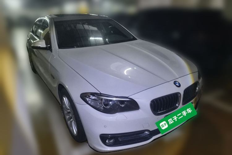 Used BMW 5 Series 2014 525Li Luxury Design Package Front Right 45 Deg