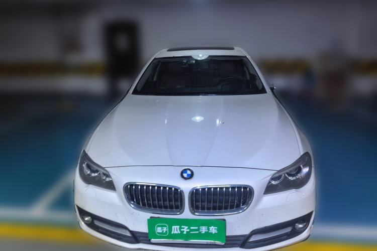 Used BMW 5 Series 2014 520i Elegant Edition Front