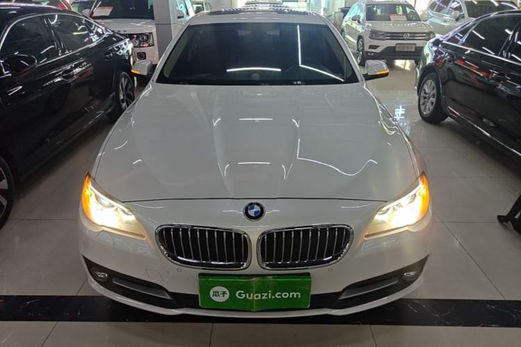 Used BMW 5 Series 2014 520i Elegant Edition Front