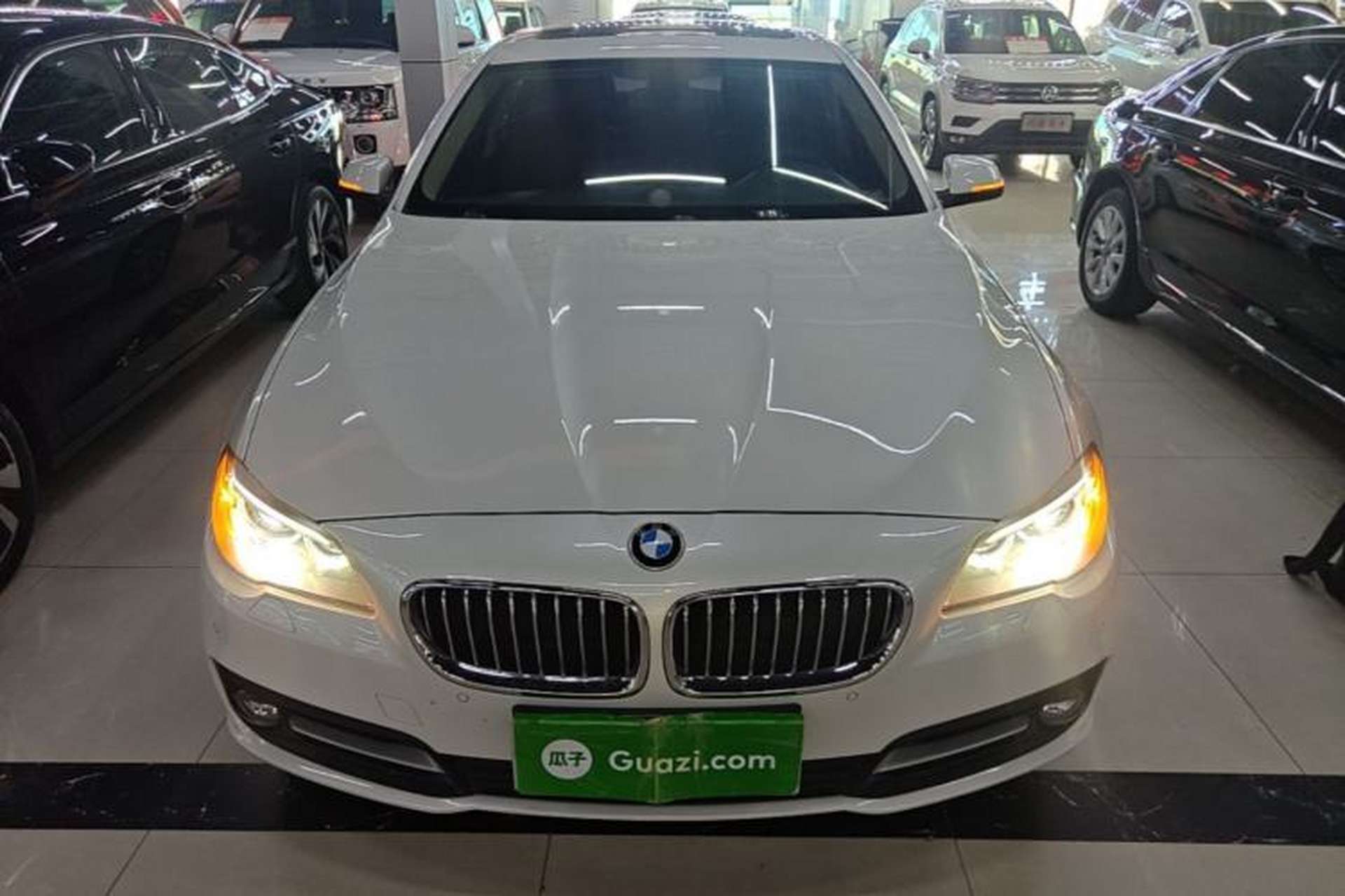 Used BMW 5 Series 2014 520i Elegant Edition Front