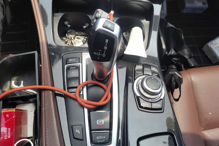 Used BMW 5 Series 2014 520Li Elegant Model Gear Lever