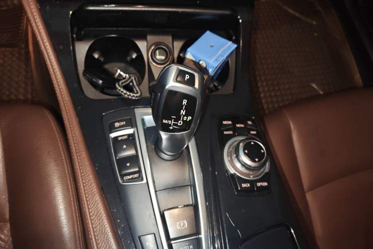 Used BMW 5 Series 2014 520Li Elegant Model Gear Lever