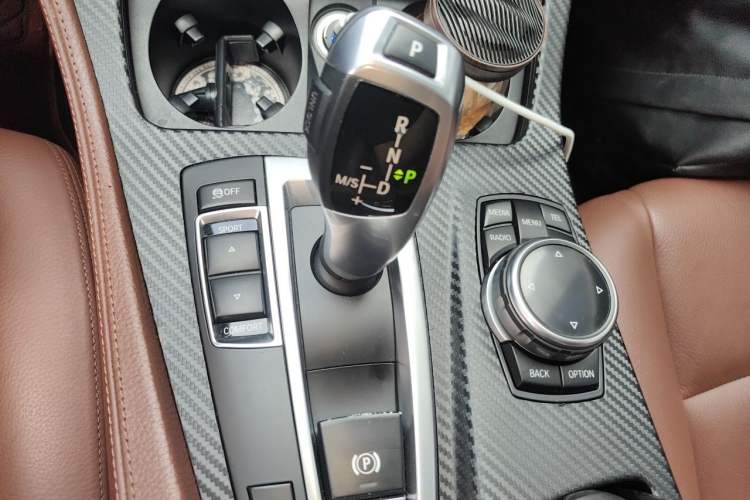 Used BMW 5 Series 2014 535Li Leading Model Gear Lever