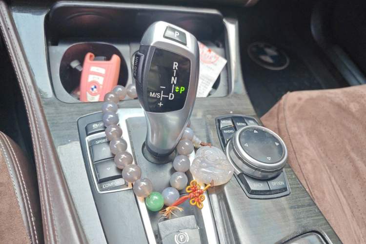 Used BMW 5 Series 2014 525Li Luxury Design Package Gear Lever