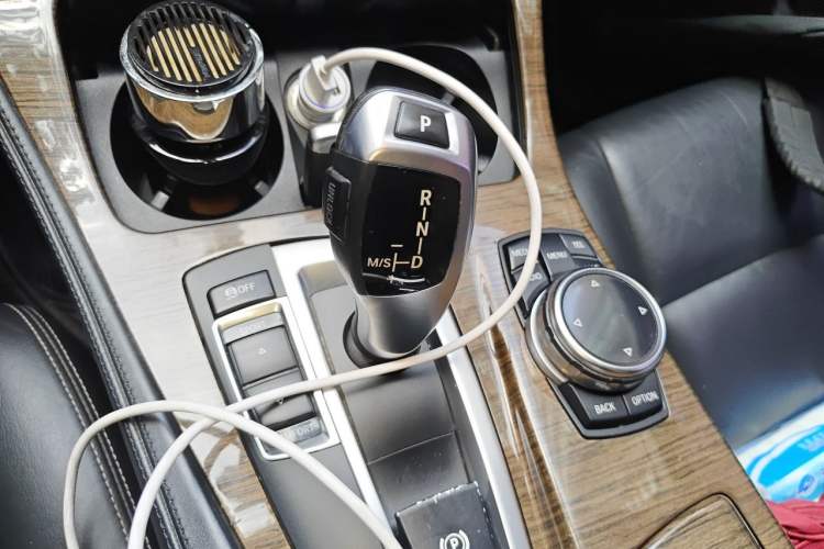 Used BMW 5 Series 2014 525Li Fashion Design Package Gear Lever