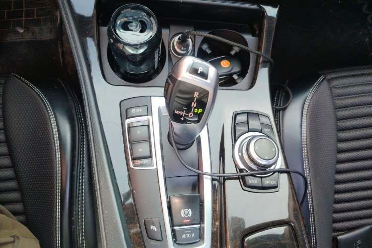 Used BMW 5 Series 2014 525Li Leading Model Gear Lever