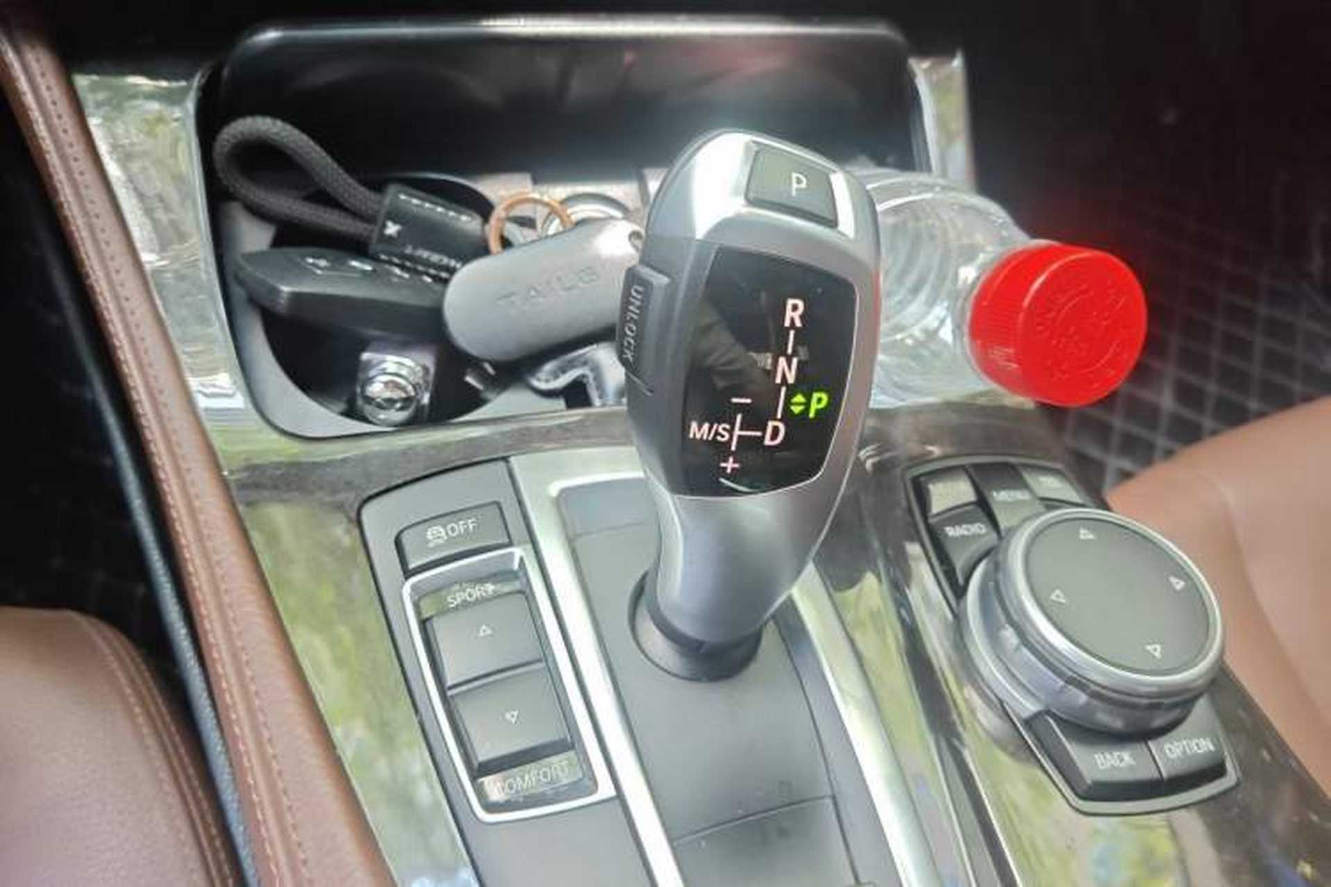 Used BMW 5 Series 2014 528Li Leading Model Gear Lever