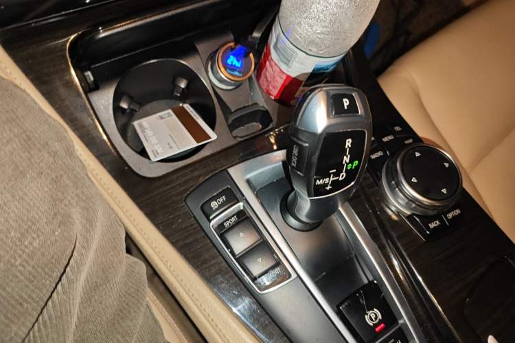 Used BMW 5 Series 2014 525Li Luxury Design Package Gear Lever