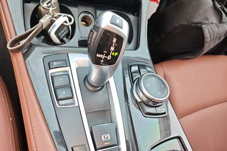 Used BMW 5 Series 2014 525Li Leading Model Gear Lever