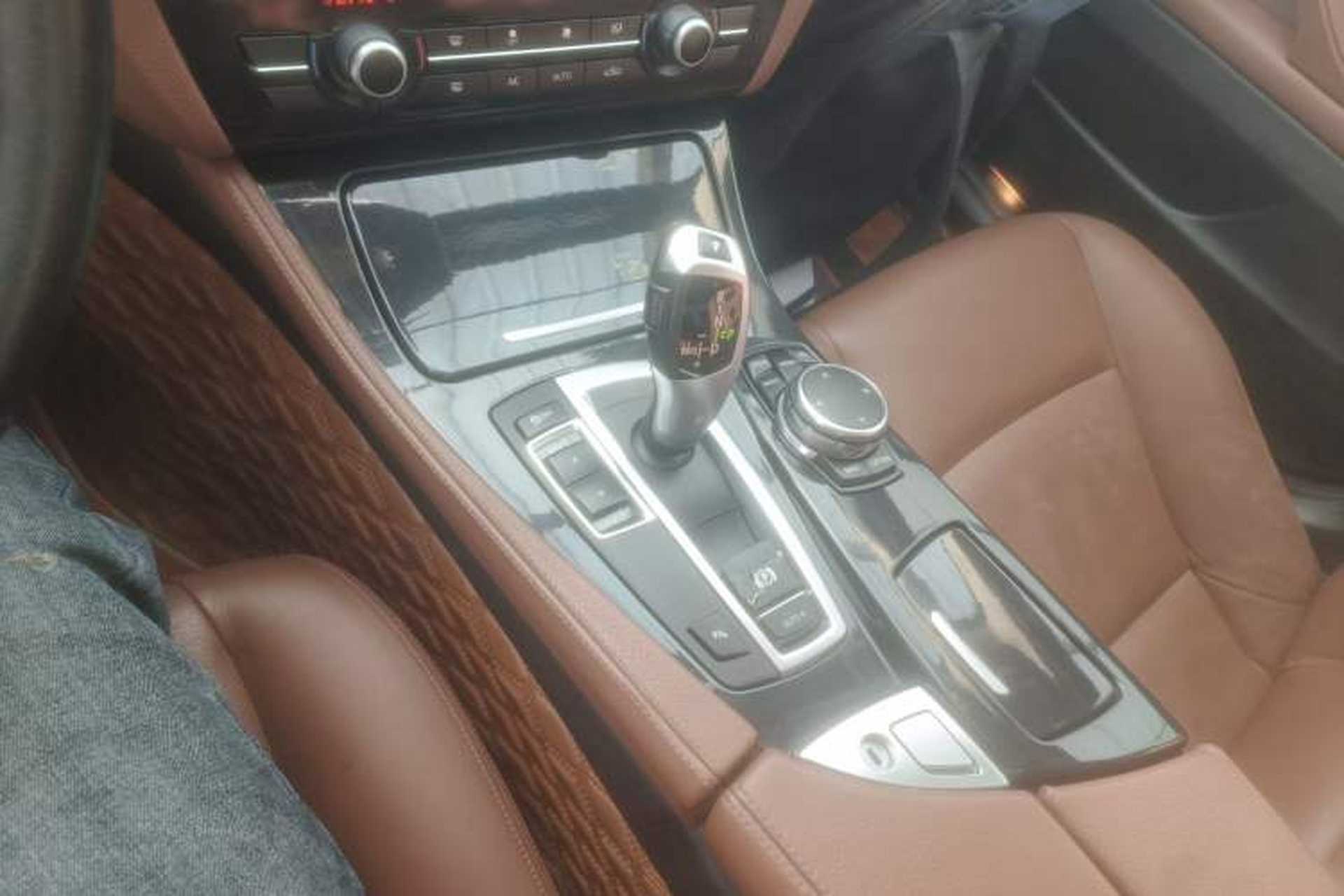 Used BMW 5 Series 2014 520Li Elegant Model Gear Lever