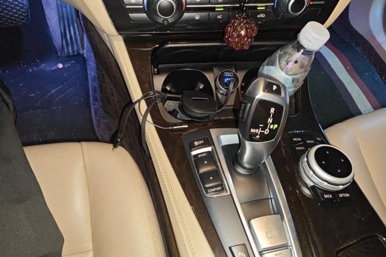 Used BMW 5 Series 2014 525Li Leading Model Gear Lever