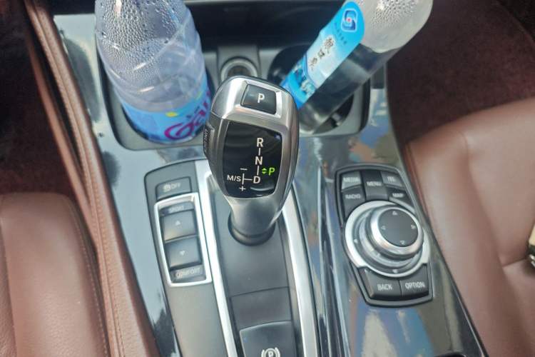 Used BMW 5 Series 2014 520Li Elegant Model Gear Lever