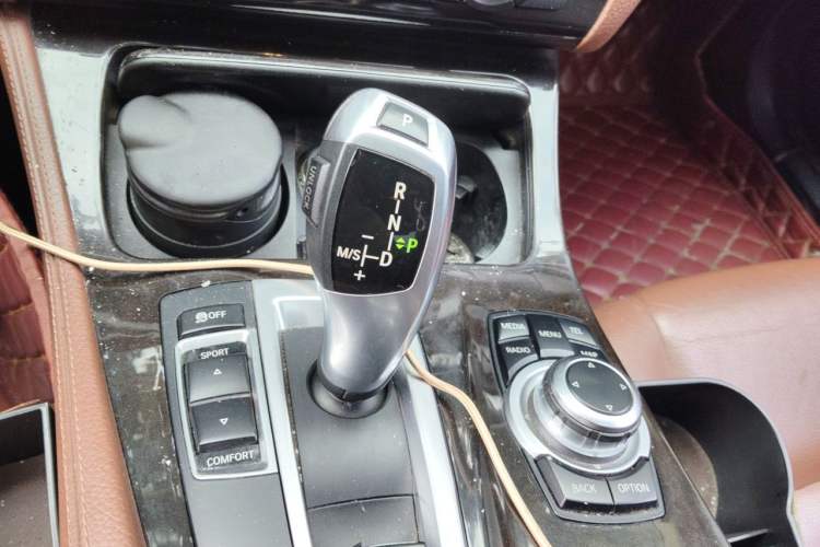 Used BMW 5 Series 2014 525Li Leading Model Gear Lever