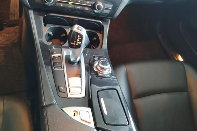 Used BMW 5 Series 2014 520Li Elegant Model Gear Lever