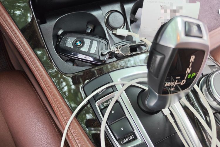 Used BMW 5 Series 2014 528Li Leading Model Gear Lever