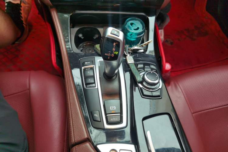 Used BMW 5 Series 2014 520Li Elegant Model Gear Lever