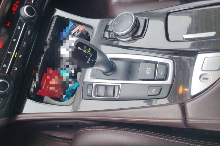 Used BMW 5 Series 2014 525Li Luxury Design Package Gear Lever